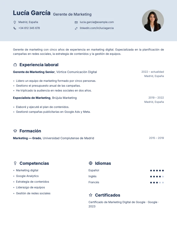 CV de ejemplo hecho con la plantilla Prestigio
