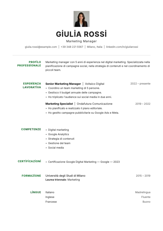 CV di esempio realizzato con il modello Centro